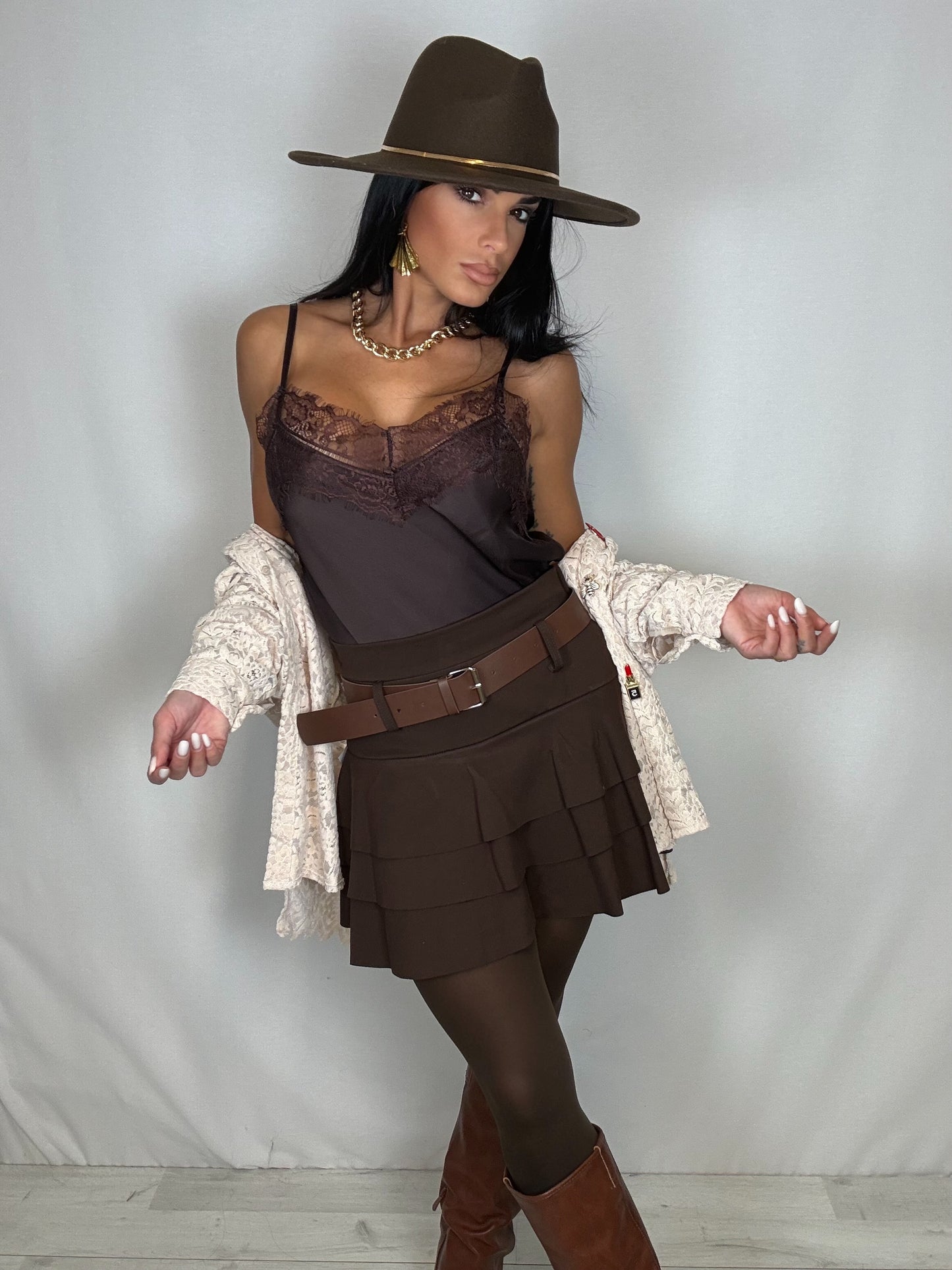 Gonna shorts marrone