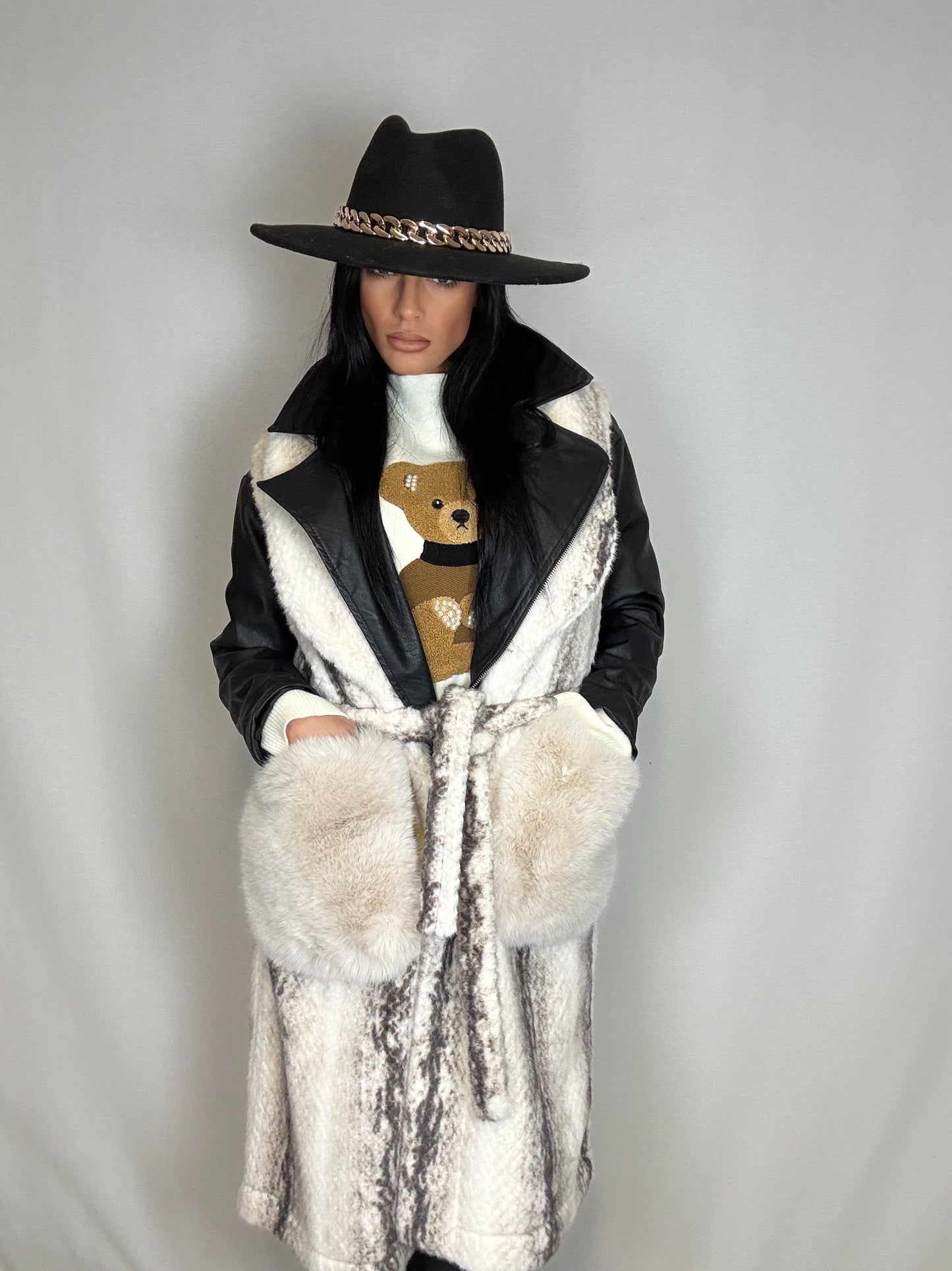 Eco-pelliccia smanicata bianca