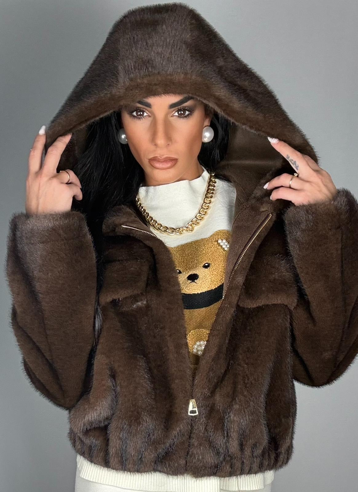 Eco-pellicciotto con cappuccio